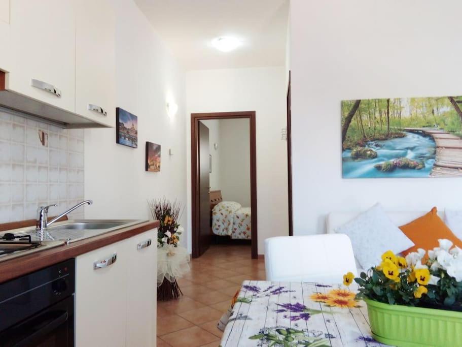 Casa Di Cristina Apartment Fiumicino Bagian luar foto